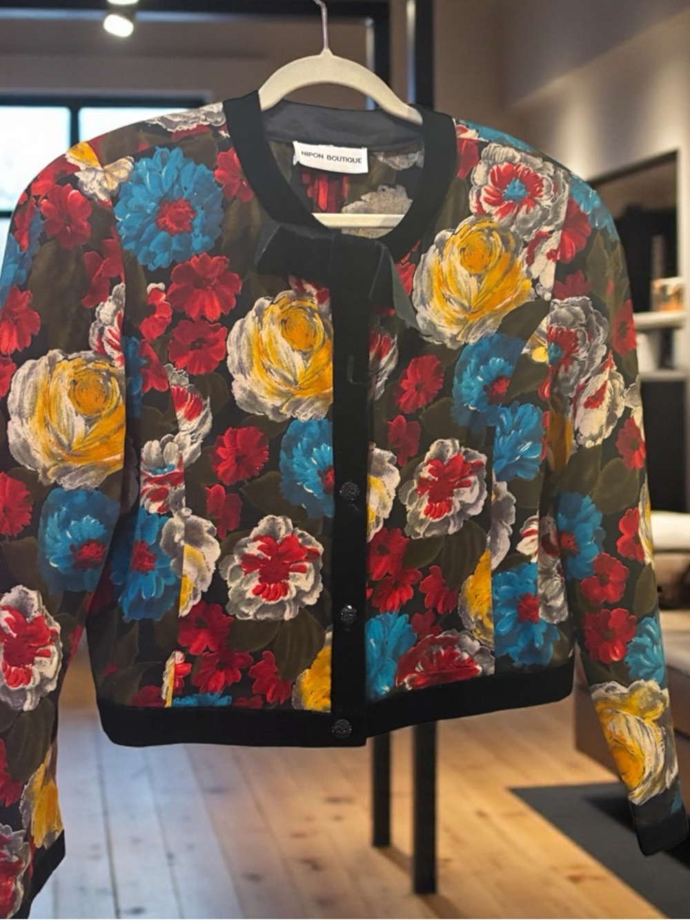 Vintage Nipon boutique floral velvet trimmed cropped Jacket in Multi-Color -y2k